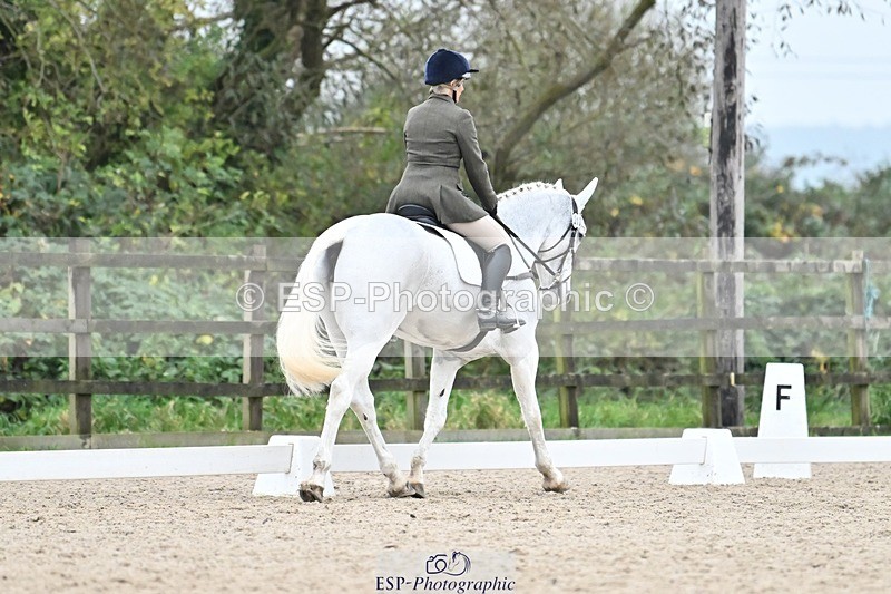 241103-151954-03092 - Novice 1 - 14.44 to 16.08