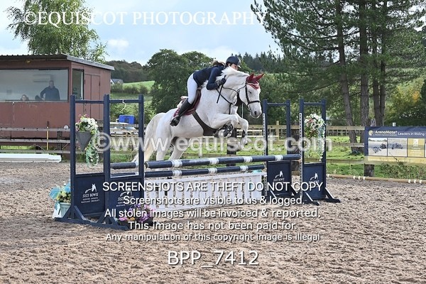 BPP_7412 - CLASS 3 Senior BritiNovice/ 90cm Open