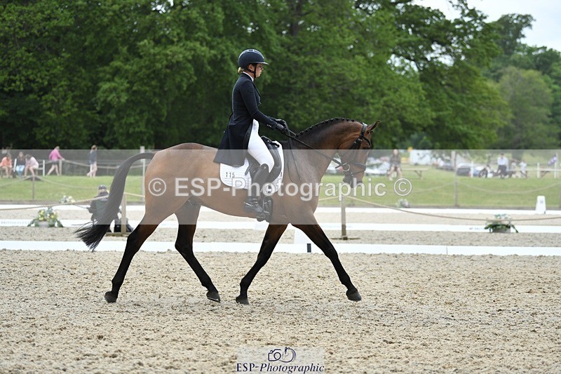 230525-131403-02120 - 115-RNH_ULTIMATE-Harriet_Wright-WEDTrotUp+DR