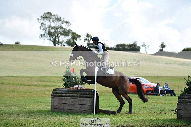 250831-101604-05905 - H-353-Amanda.Taylor