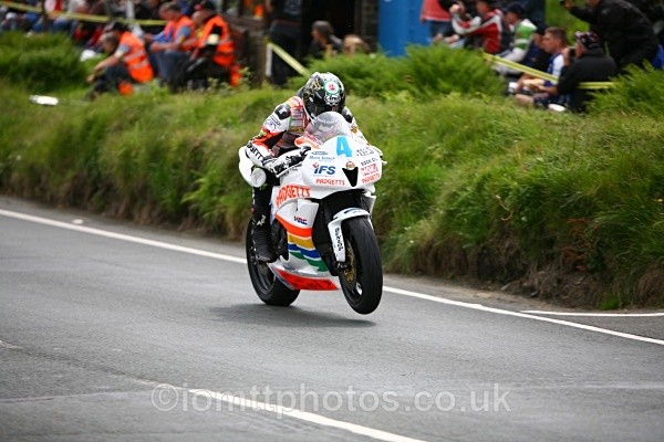IMG_2127 - Ian Hutchinson TT 2010