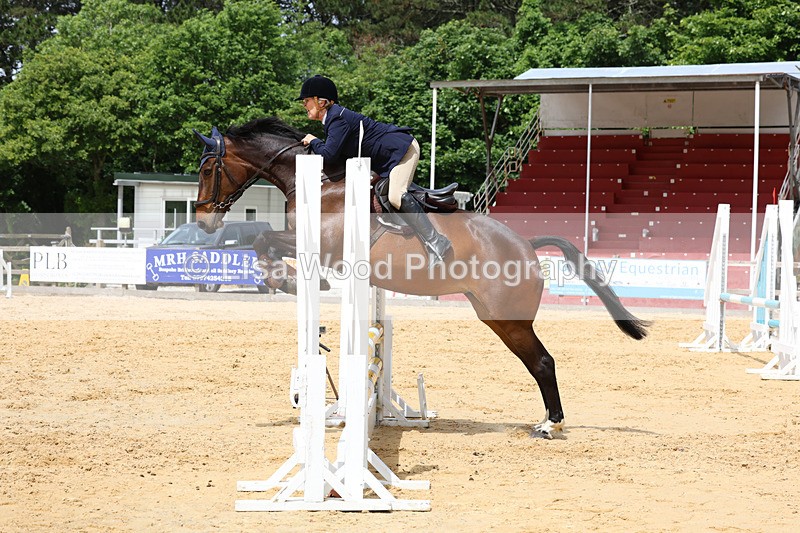 3E7A4993 - Class 9: 80cm Senior