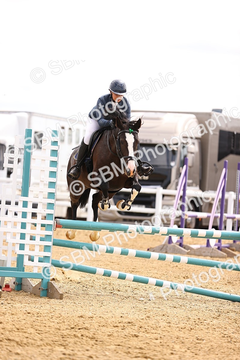 SBM_000438 - Class 3 - Senior British Novice - 90cm