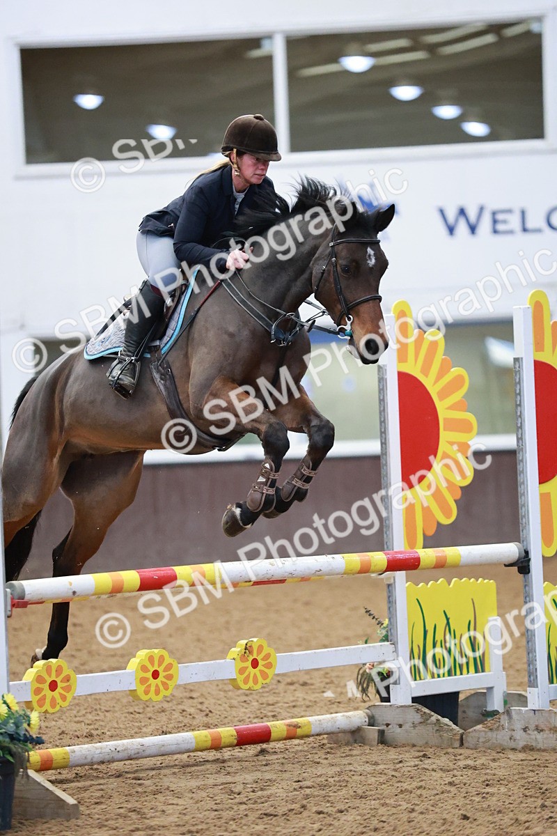 SBM_003016 - Class 9 - Senior British Novice - 90cm