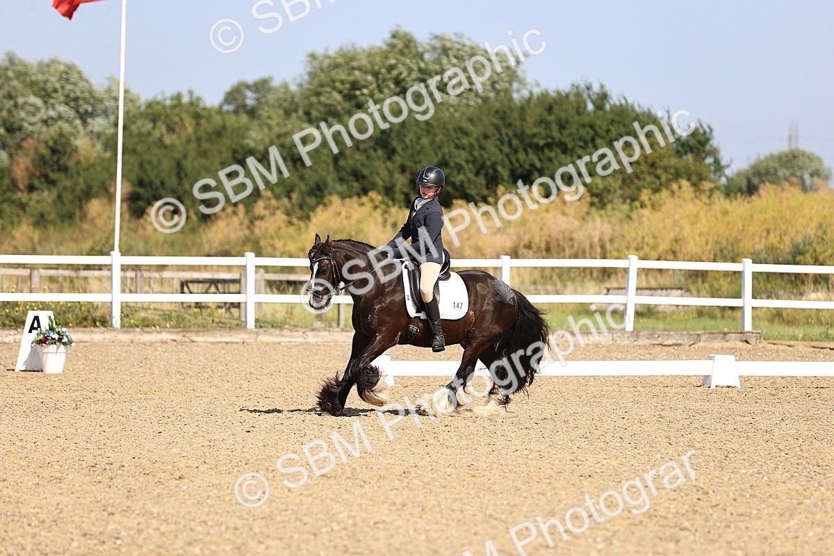 SBM_009185 - Novice 5 - 9.50-10.53