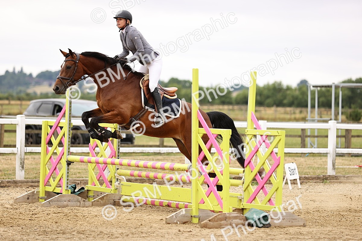 SBM_024484 - Class 8 - Clear Round