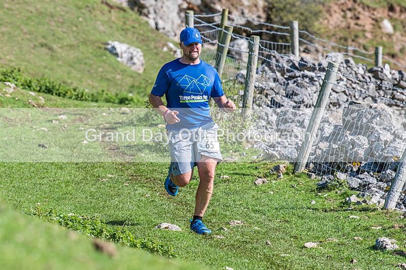Ilam-885 - Ilam Three Peaks Fell Race (Limestone Series) Sunday 28th September 2025