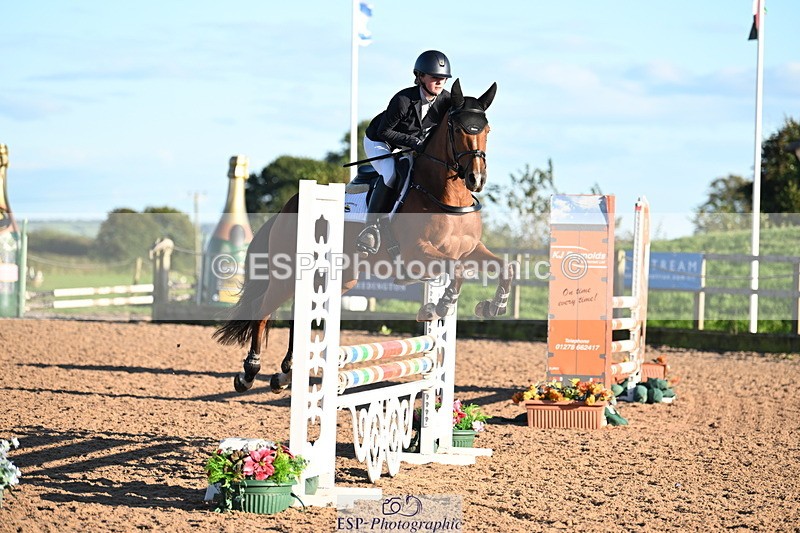 240912A-175422-02617 - Cls 7 Snr 90cm Open Speed Derby