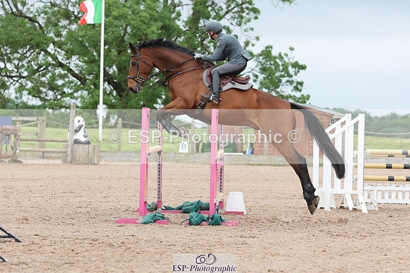 250524-092823-03801 - Cls 13  A&B 1.05m & 1.10m open