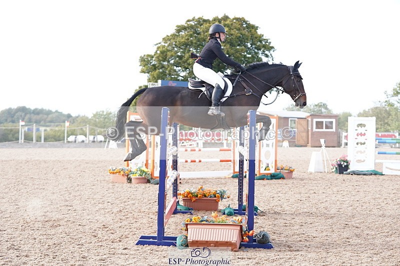 241005A-160416-05144 - SAT Cls 12 Snr Fox & 1.20m Open