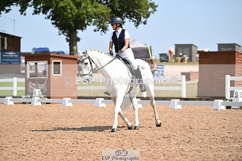 250816-124240-04543 - 061-Lyn.MillerRunnymead.Diamond