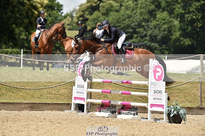 230706-124838-02921 - Cls 6 Newcomers & 1.10m Open