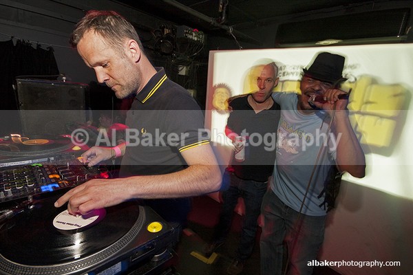 153 - Friends-&-Family @ the-roadhouse 02.05.15 (b)