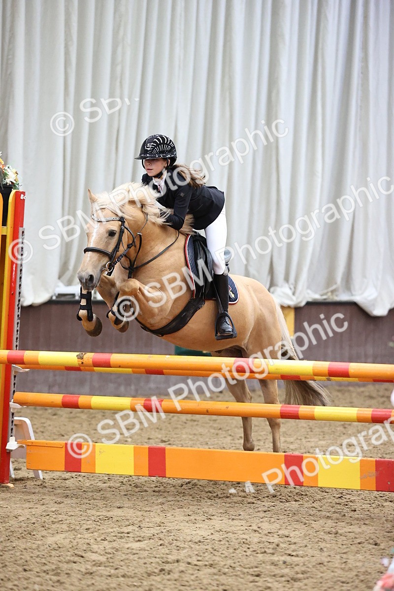 SBM_001658 - Class 3 - Springboard 128cm 138cm Restricted handicap 85cm 95cm