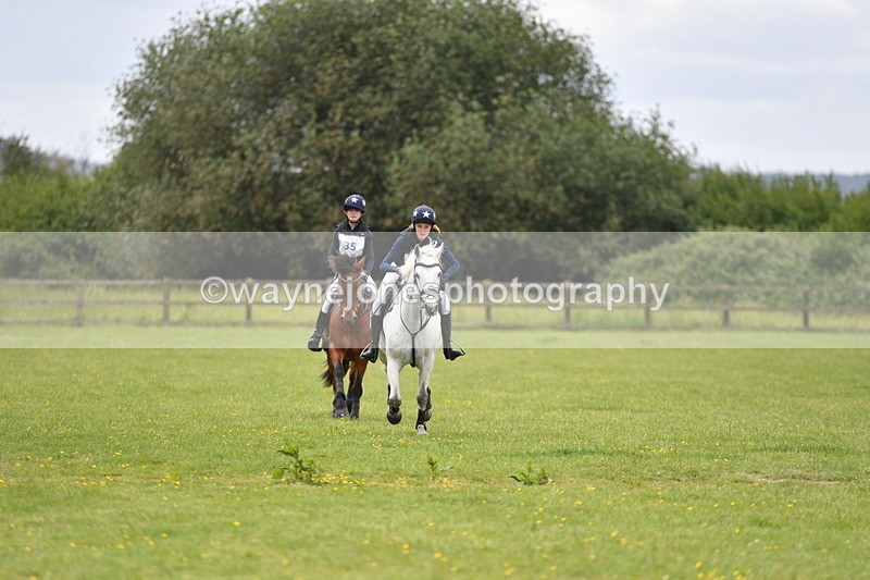 WJ5_3404 - Class 5 80cm Pairs