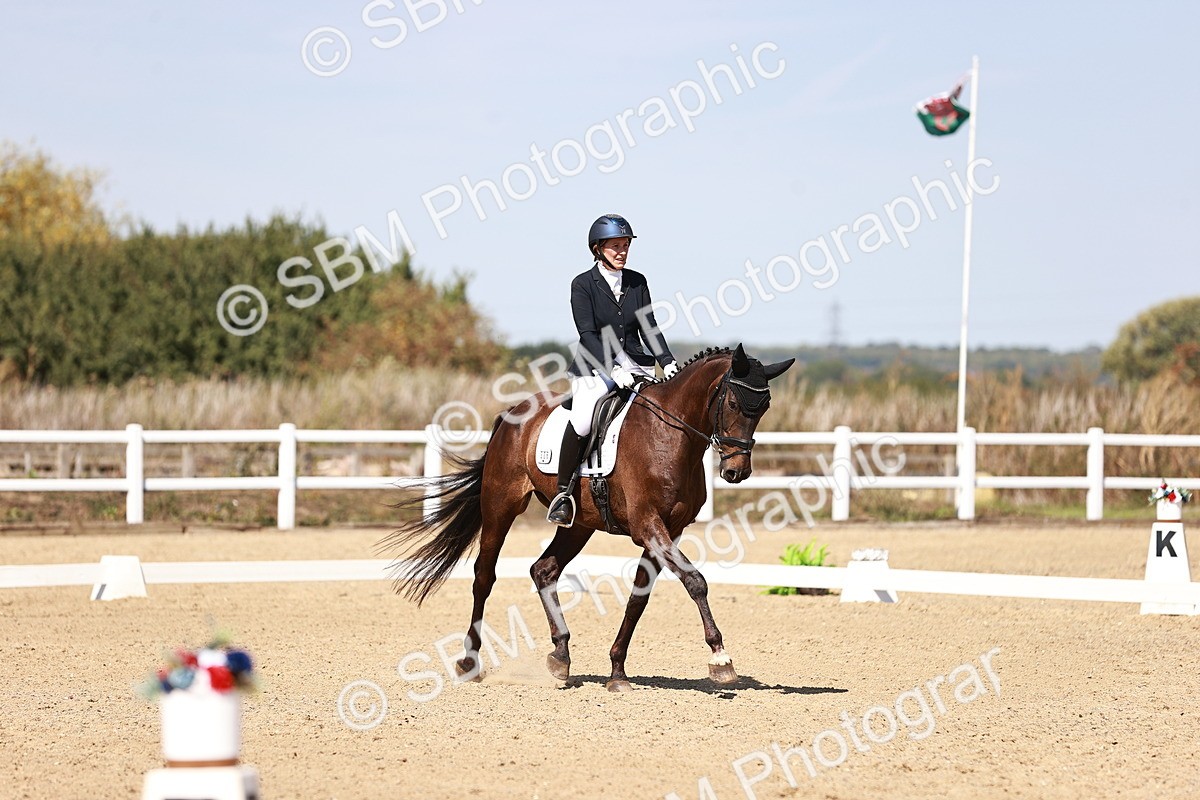 SBM_004918 - Class 12 - Novice 5 - 12.02-12.44