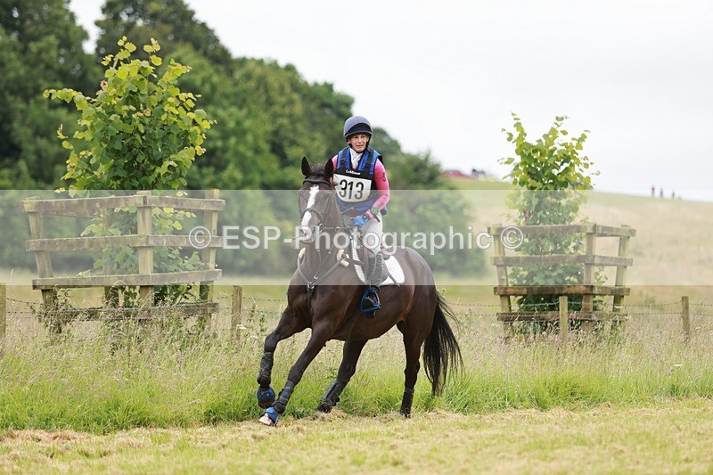 240630X-113634-5905 - 313-Sarah_Perry-HELLO_DS