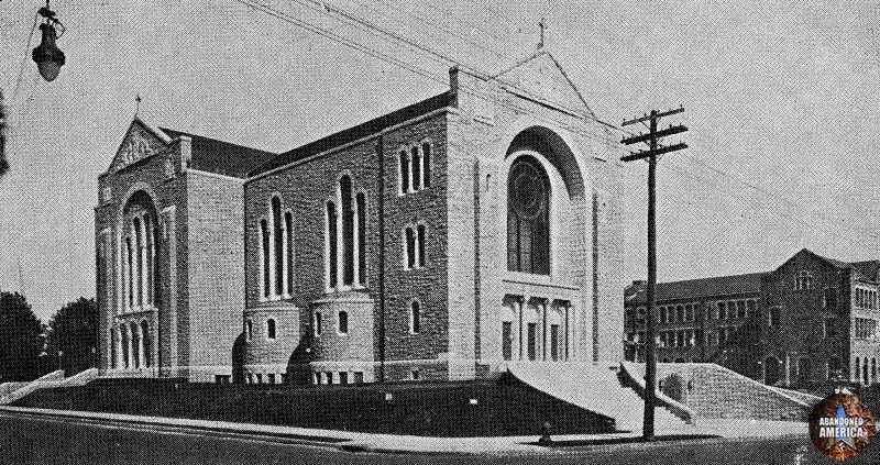 historical photos of the church of the transfiguration in philadelphia on matthew christopher murray's abandoned america