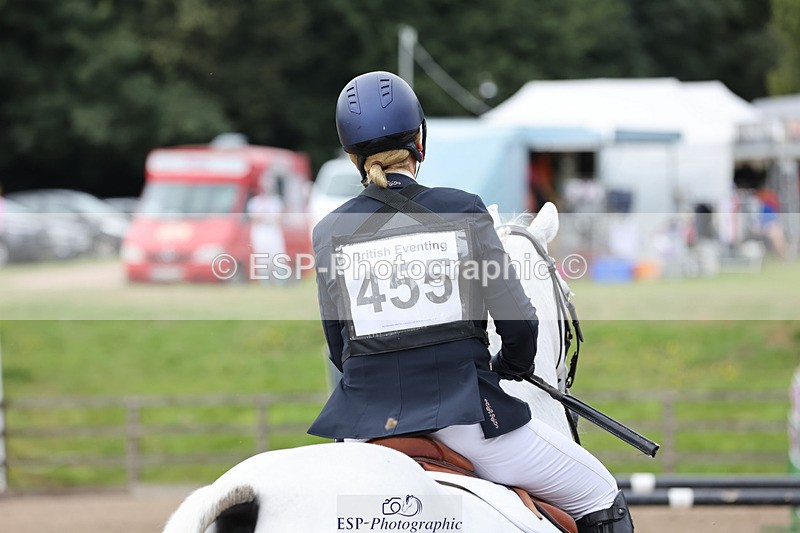 240804-114356-12783 - 455-Nicola_Horsley-Gubbins-RATHNAGREW_GREY_TEX