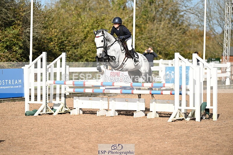 241026A-120057-00858 - SAT Cls 8 Pony Discovery and 90cm Open