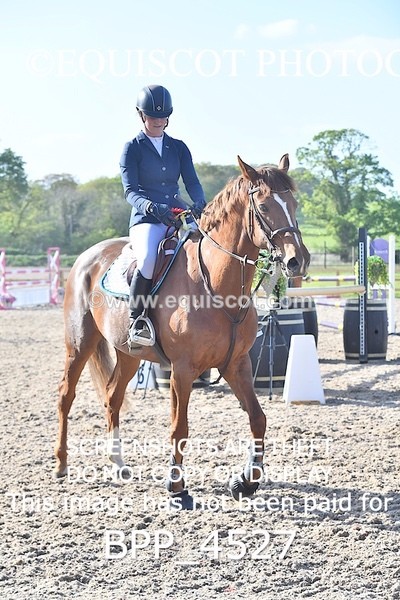 BPP_4527 - CLASS 9 Senior Newcomers/ 1.10m Open