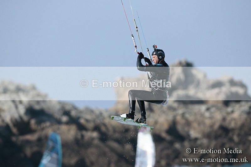 KS 020413-185 - Kite Surfing