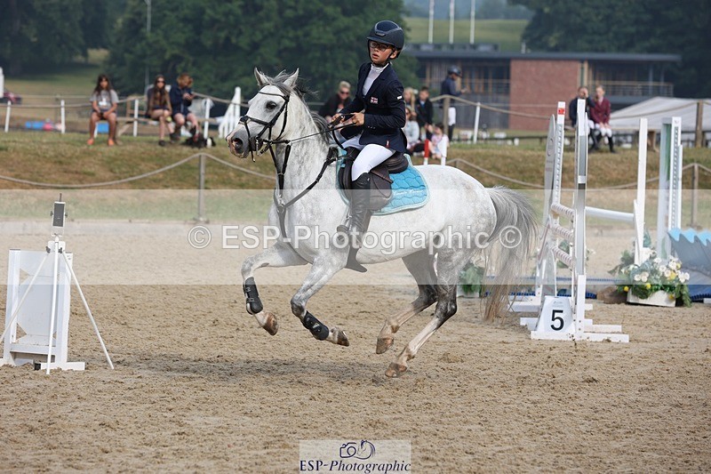 230618-083653-09295 - Cls 19 Pony Intro 1m