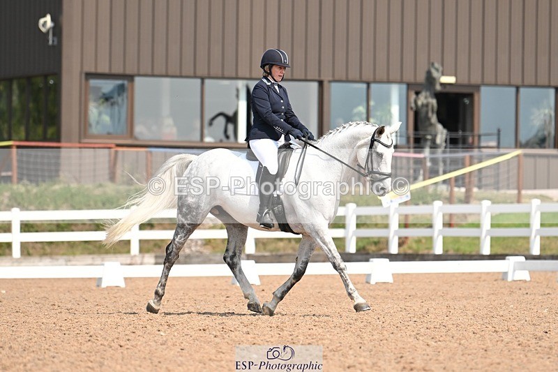 250816-125226-04581 - 075-Jackie.LimintonSaddlewood.Surprise