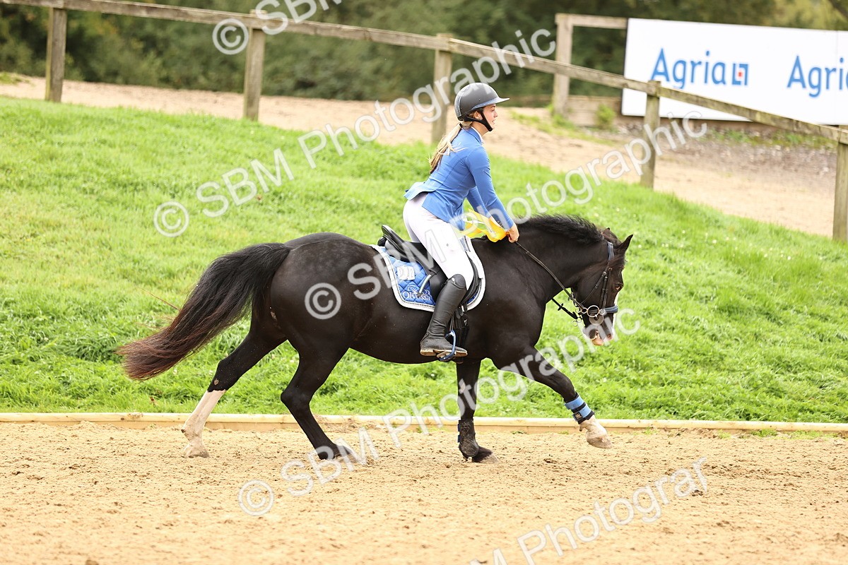 SBM_60817 - J42 - Grand Tour Horse & Pony 1.00m Championship