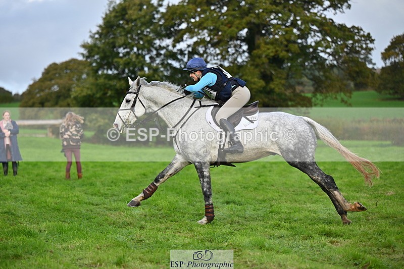 251025A-100038-16501 - D-329-Clementine.Montgomerie