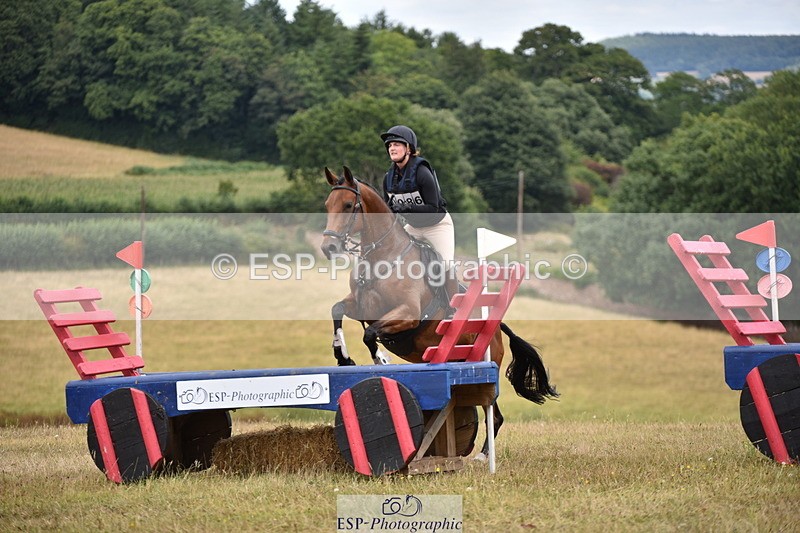 250802A-132114-04526 - B-086-Jordanne.Hobbs-FLASH.DIVA