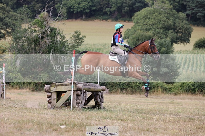 250802A-154237-06825 - F-275-Maisie.Randle-NINE'S.ENOUGH