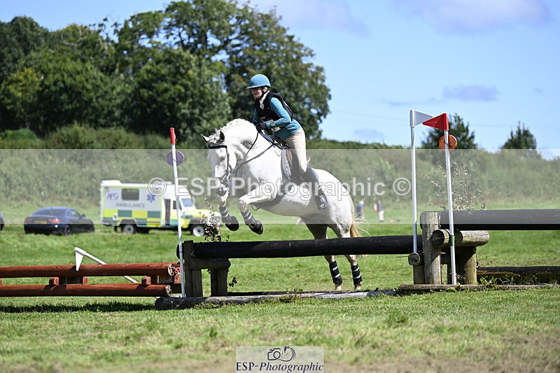 240811A-120949-02280 - 064-