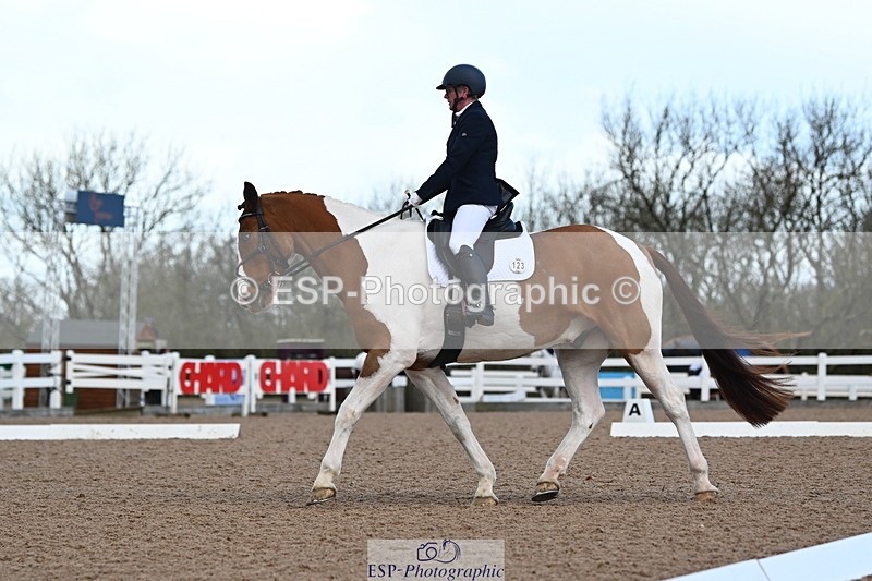 240323A-110619-02515 - DR Novice 24