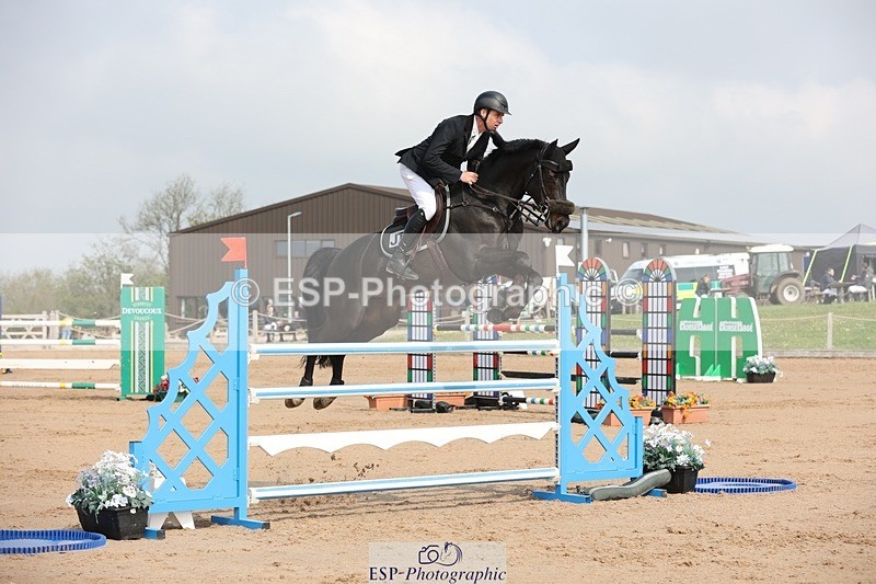 250424-103221-03082 - Cls 33 Young Horse 7yr old