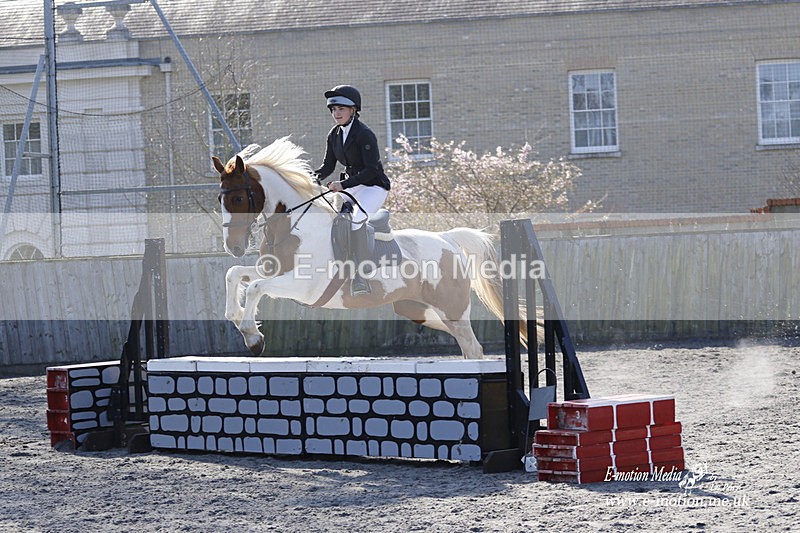 _EST0401 - Bourne Valley Riding Club Winter Showjumping 27/03/22