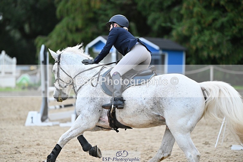 230930-171959-01617 - Cls 9 1m Club