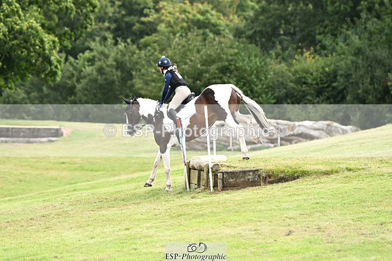 240825X-115457-32164 - 70cm XC 11.00 to 12.00