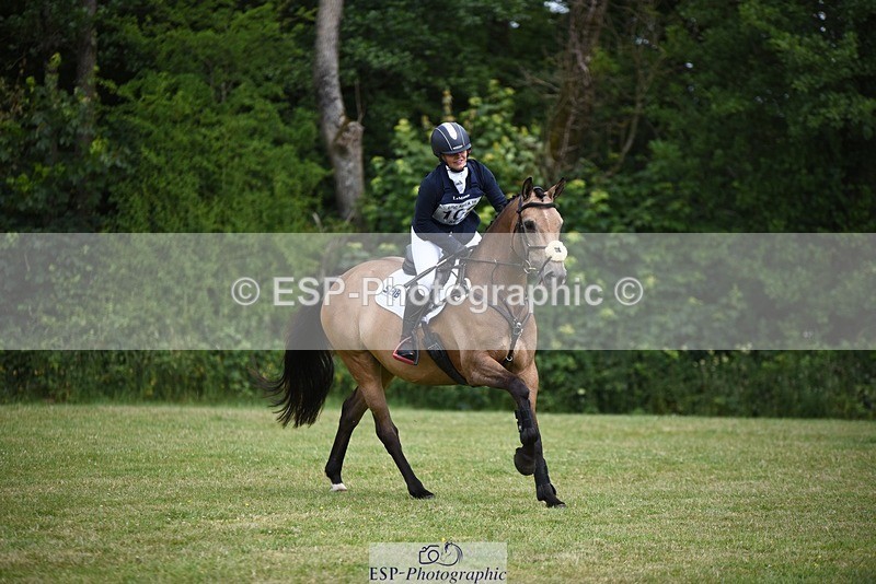 240630-104702-00131 - 102-Emily_Dobson-Silverlinings_Aphrodite