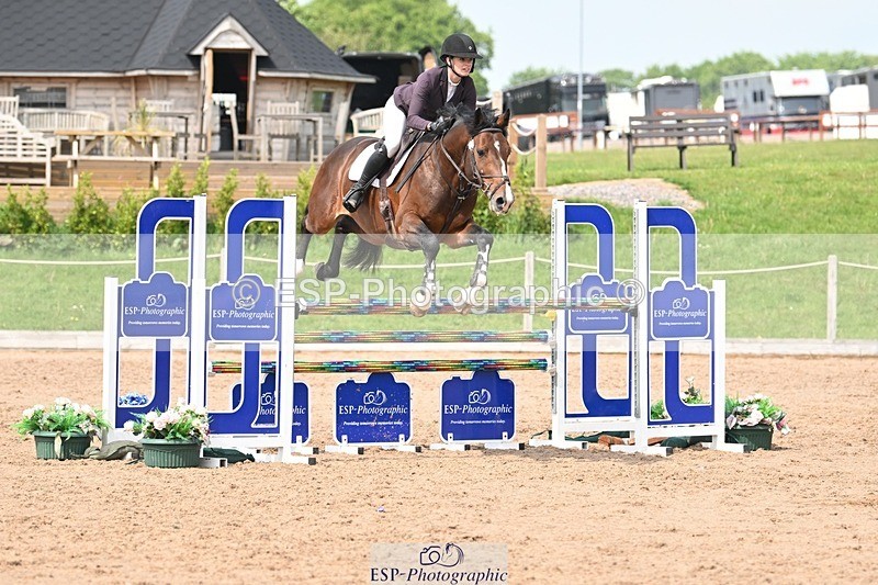 250511-150403-14500 - Cls 28 Snr Newcomers