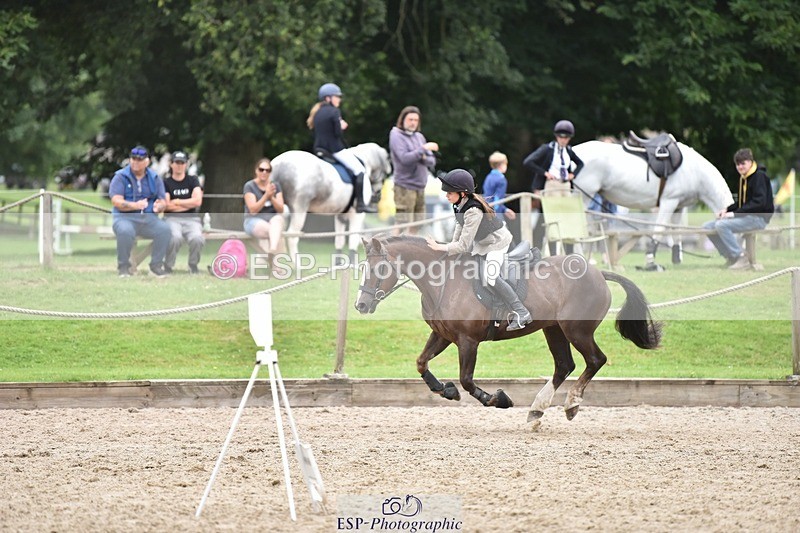 240802-112856-02703 - 90cm Round 1