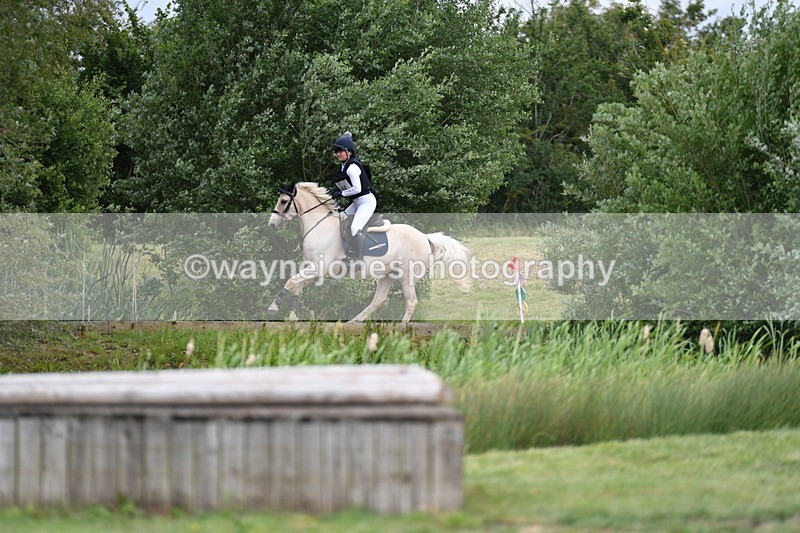 WJ5_3950 - Class 6 80cm