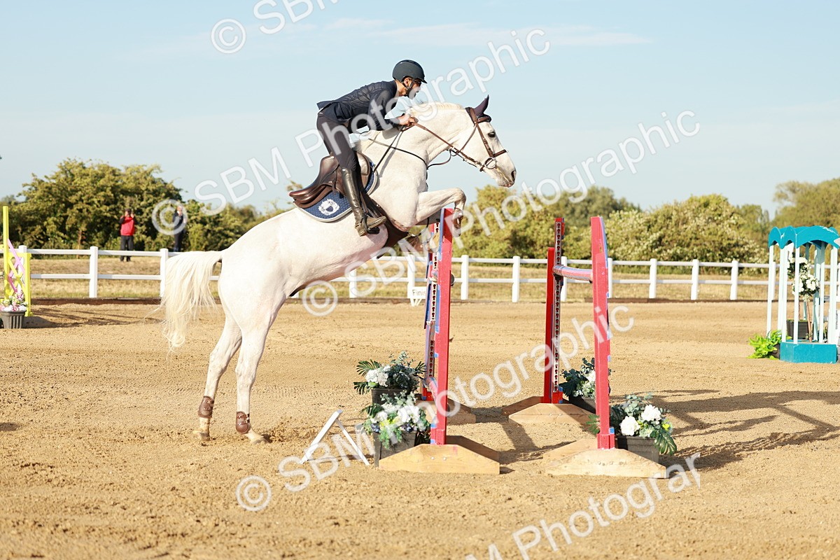 SBM_008999 - Class 6 - National 1.30m 1.40m Open Handicap