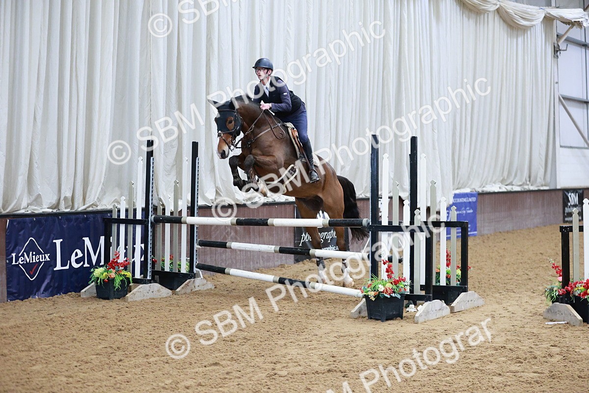 SBM_004032 - Class 11 - Senior Newcomers - 1.10m