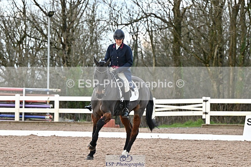 241214-152626-03232 - 123-Susan.Lanz-Wellshead.Foxtrot