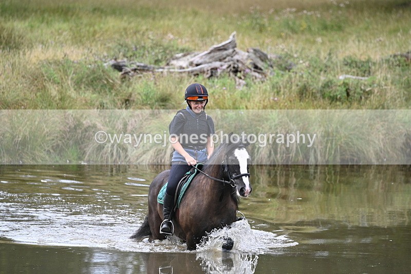 WJ7_3392 - Time at Water 12:15 to 12:50