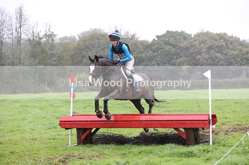 1X9A1887 - Class 4: 80cm Red Table