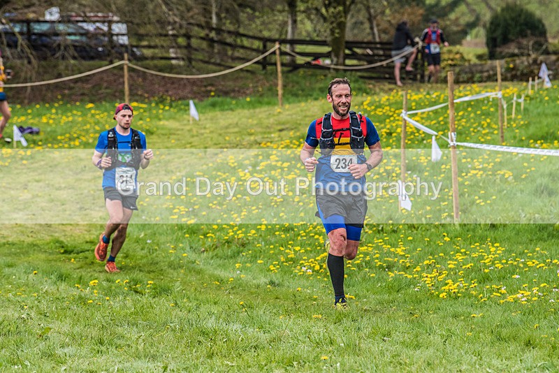 3 Peaks-2091 - The 3 Peaks Race - The Finish - Saturday 29th April 2023