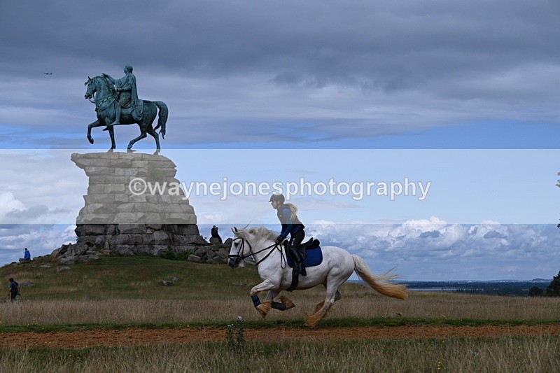 DSC_8747 - Time at Statue 14:33 to 15:10