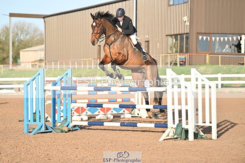 231210A-142223-02731 - Cls 21 Foxhunter & 1.20m Open